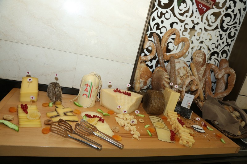Pre-Valentine with Kempinski Sunday buffet brunch!