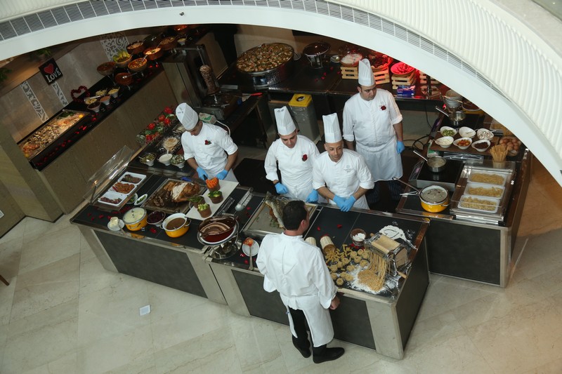 Pre-Valentine with Kempinski Sunday buffet brunch!