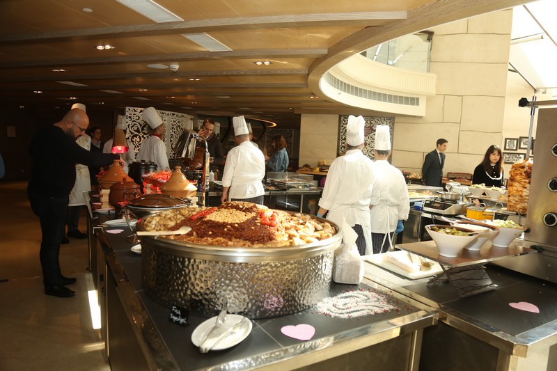 Sunday Buffet at Kempinski Summerland Hotel