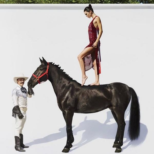 This Guy Won’t Stop Photoshopping Himself Into Kendall Jenner’s Photos
