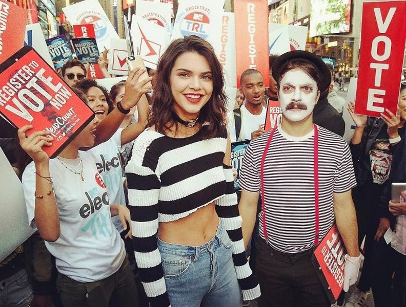 This Guy Won’t Stop Photoshopping Himself Into Kendall Jenner’s Photos