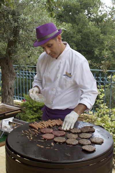 Open Buffet at La Citadelle De Beit Chabeb