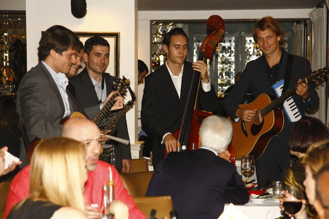 The Gypsy Queens at La Petite Maison
