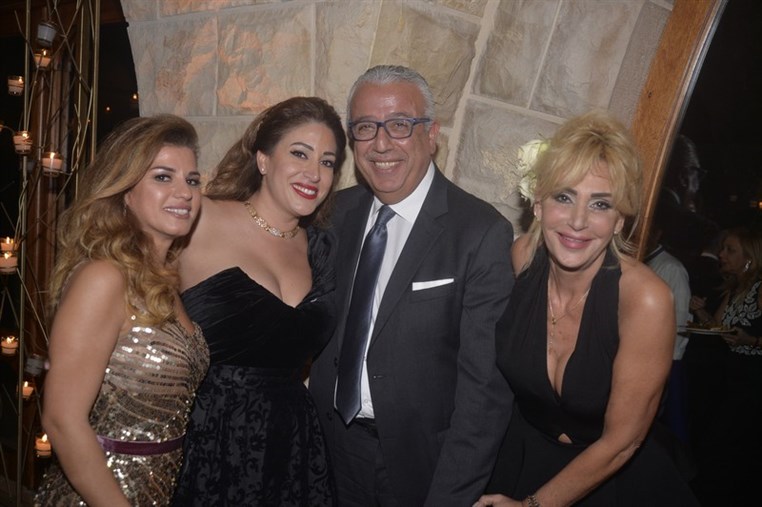 Les Lamah Wedding People 1