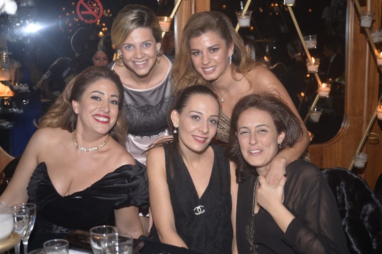 Les Lamah Wedding People 1