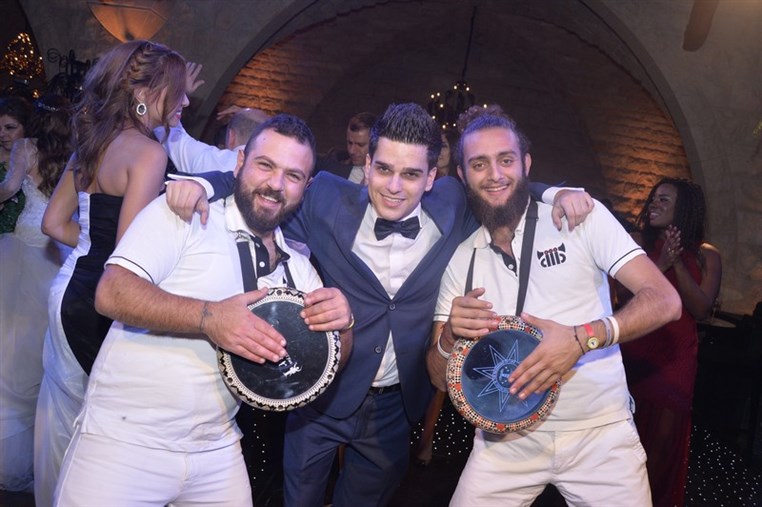 Les Lamah Wedding People 1