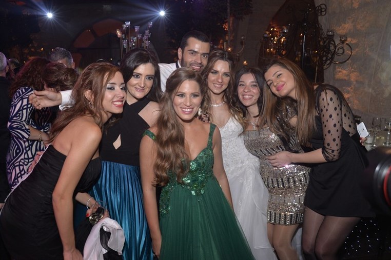 Les Lamah Wedding People 1