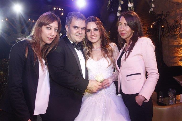 Les Lamah Wedding People 1