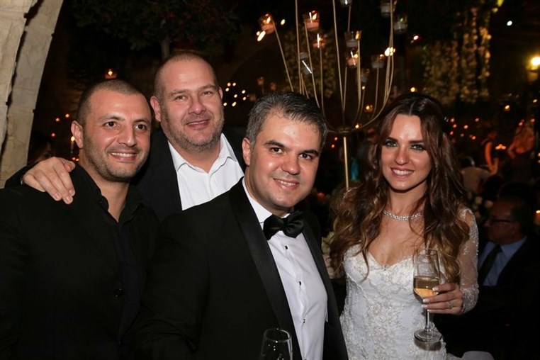 Les Lamah Wedding People 1