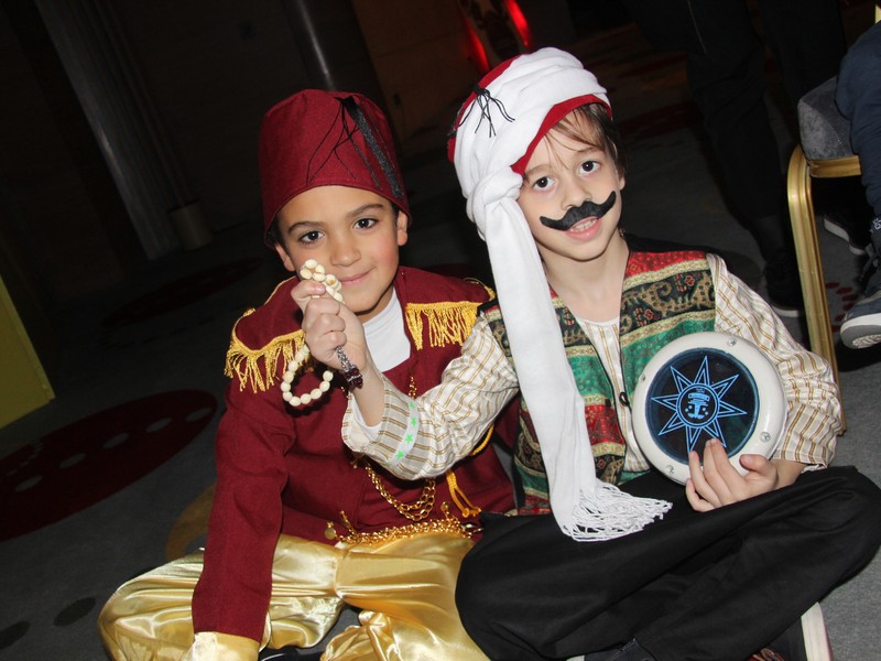 Le Royal and Himaya's Christmas Village