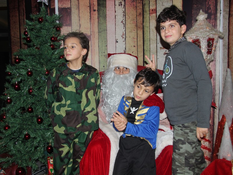 Le Royal and Himaya's Christmas Village