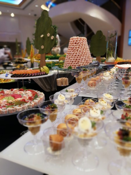 Palm Sunday Buffet at Le Jardin du Royal