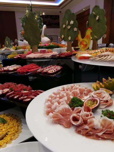 Palm Sunday Buffet at Le Jardin du Royal