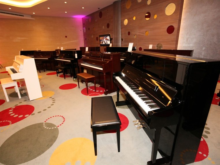 Mozart Chahine Launching of Yamaha Piano