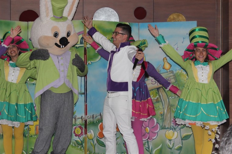 Palm Sunday Kids Show