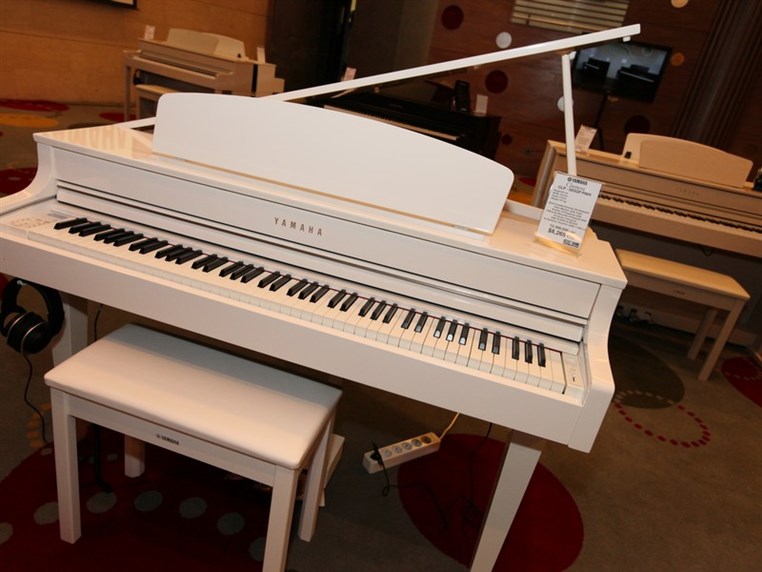 Mozart Chahine Launching of Yamaha Piano