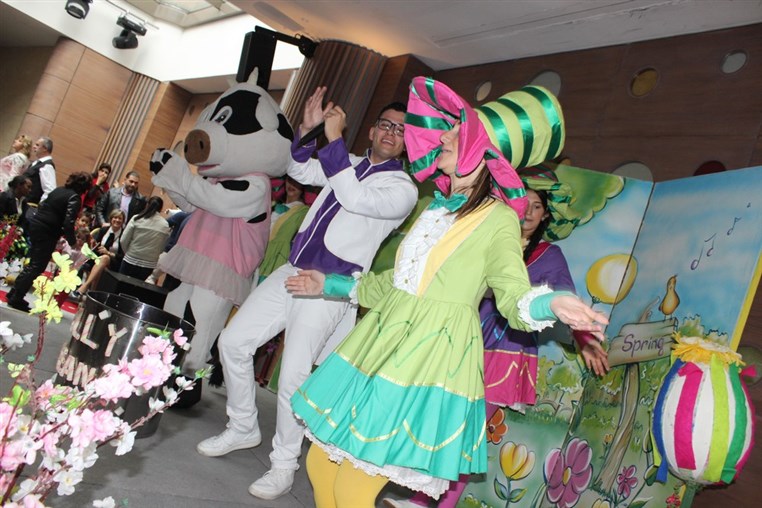 Palm Sunday Kids Show