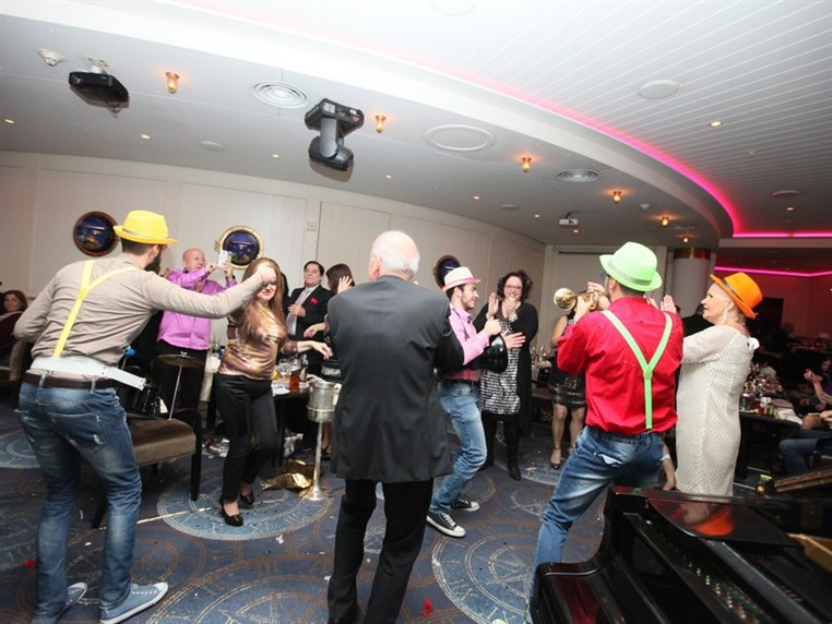 NYE at Titanic Piano Bar
