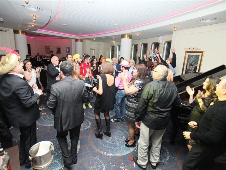 NYE at Titanic Piano Bar
