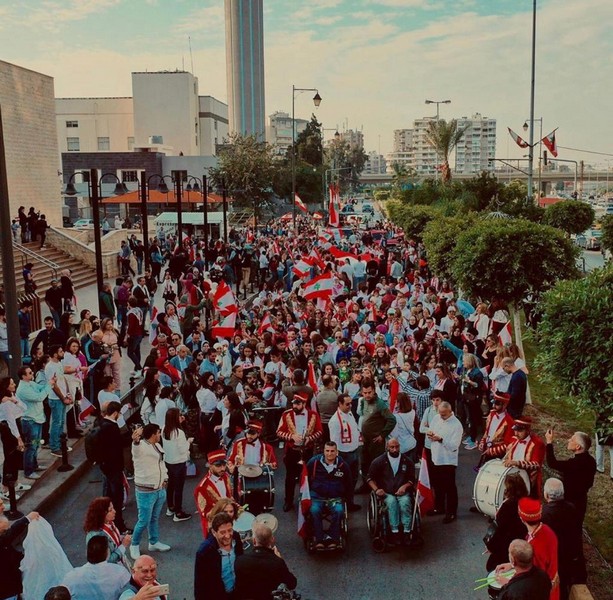 Lebanese protesters celebrate Independence Day
