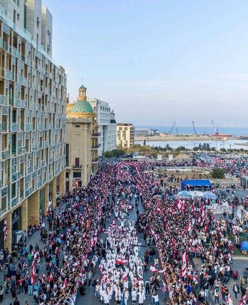 Lebanese protesters celebrate Independence Day