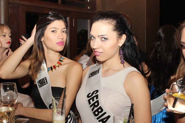 Miss Europe World at La Creperie
