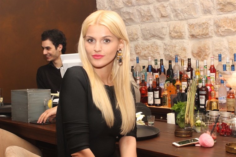 Miss Europe World at La Creperie