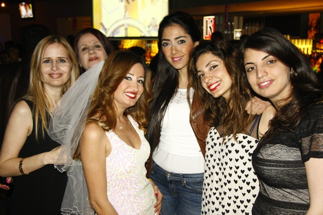 Les Folies De Caprice Bonbon a GoGo