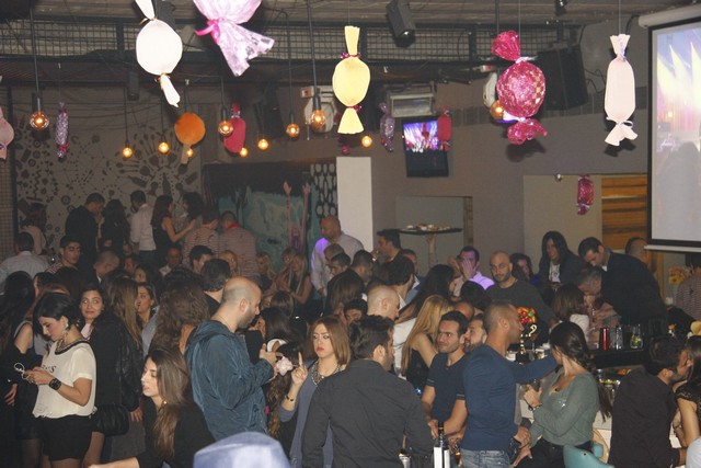 Les Folies De Caprice Bonbon a GoGo