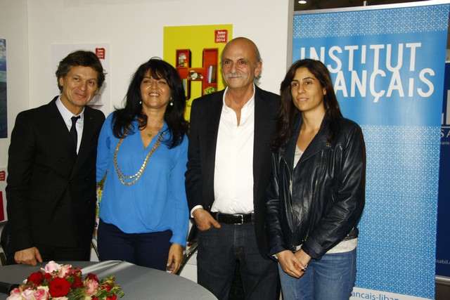 Signature Dr Noha baz au Salon du Livre 