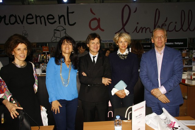 Signature Dr Noha baz au Salon du Livre 