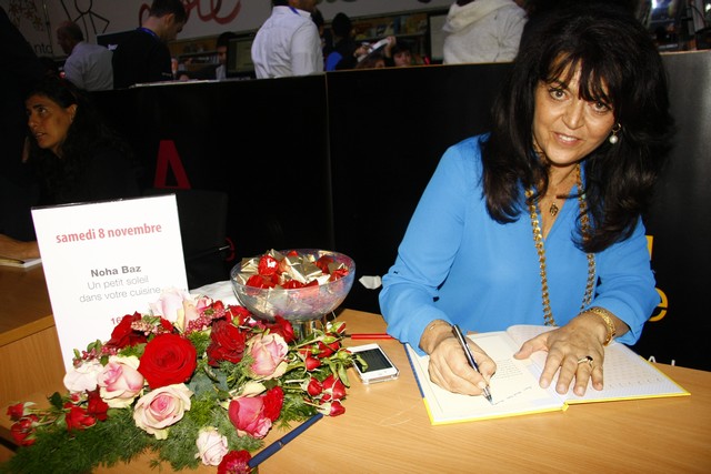 Signature Dr Noha baz au Salon du Livre 
