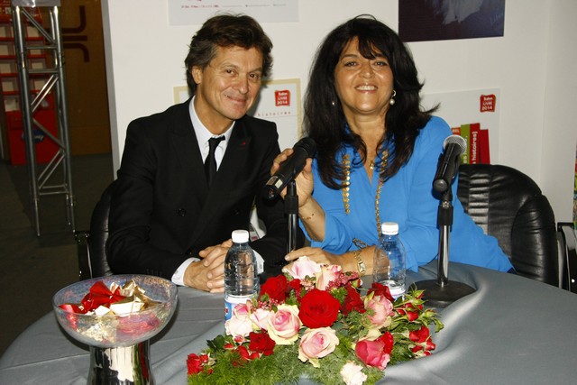Signature Dr Noha baz au Salon du Livre 