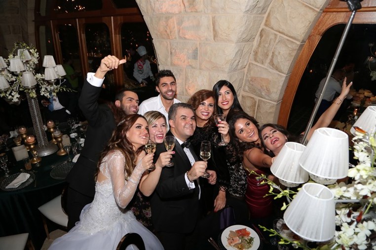 Les Lamah Wedding People 1