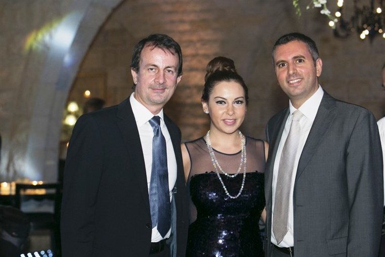 Les Lamah Wedding People 2