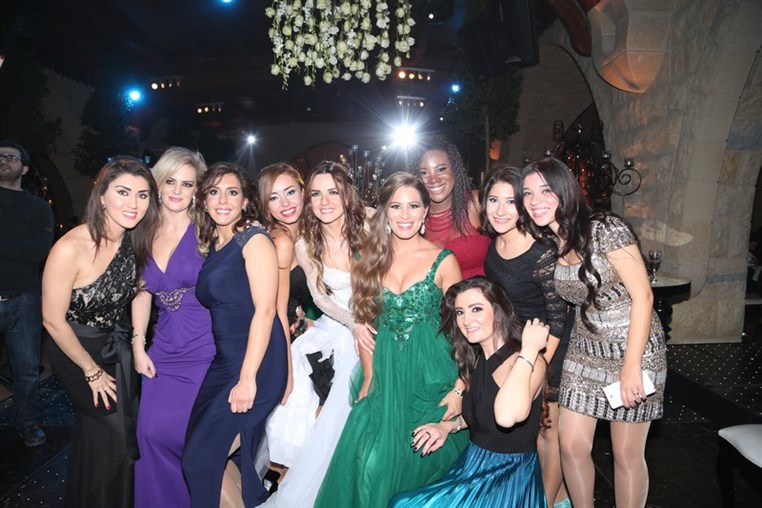 Les Lamah Wedding People 1