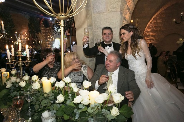 Les Lamah Wedding People 2