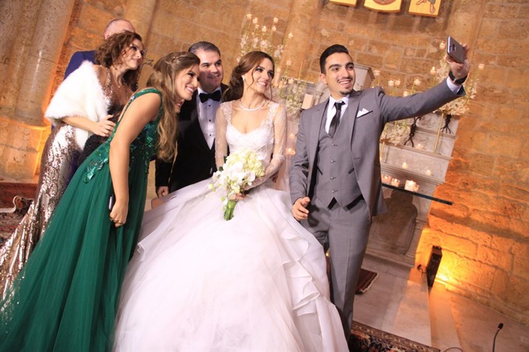 Les Lamah Wedding People 1