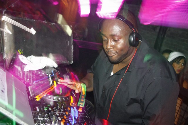 YOLO with DJ@War