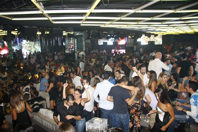 YOLO with DJ@War