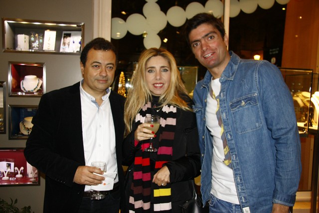 Purrl Maki e Art Gallery