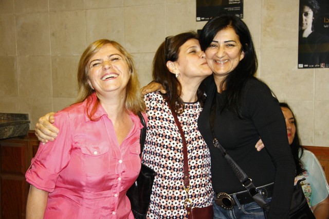Mara Lawahda at Theatre Monot