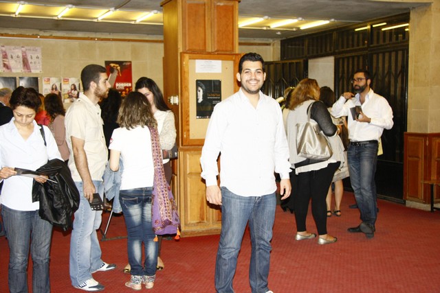 Mara Lawahda at Theatre Monot