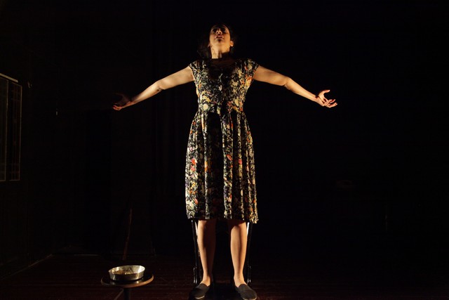 Mara Lawahda at Theatre Monot