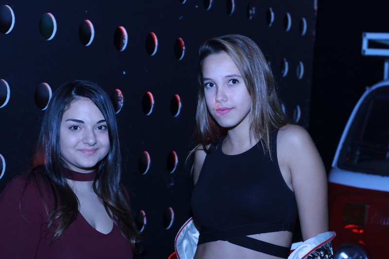 ESGB Seniors Mask Off Party