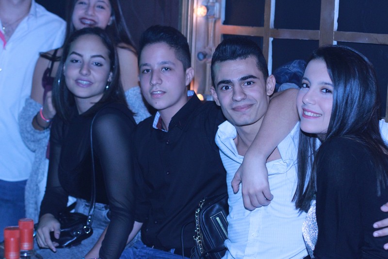 ESGB Seniors Mask Off Party