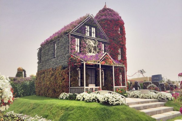 Dubai Miracle Garden 