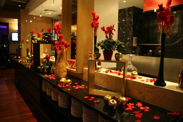 Valentine's at Caffe Mondo