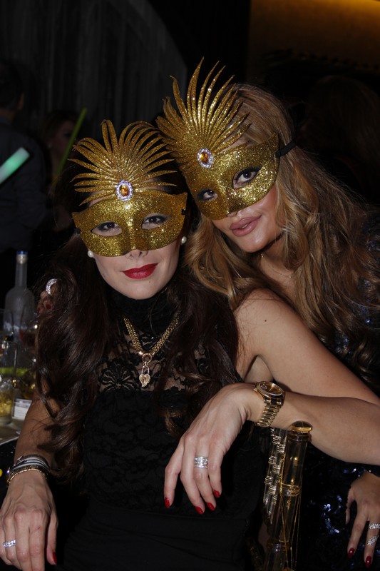 NYE at Monte Cassino Black & Gold