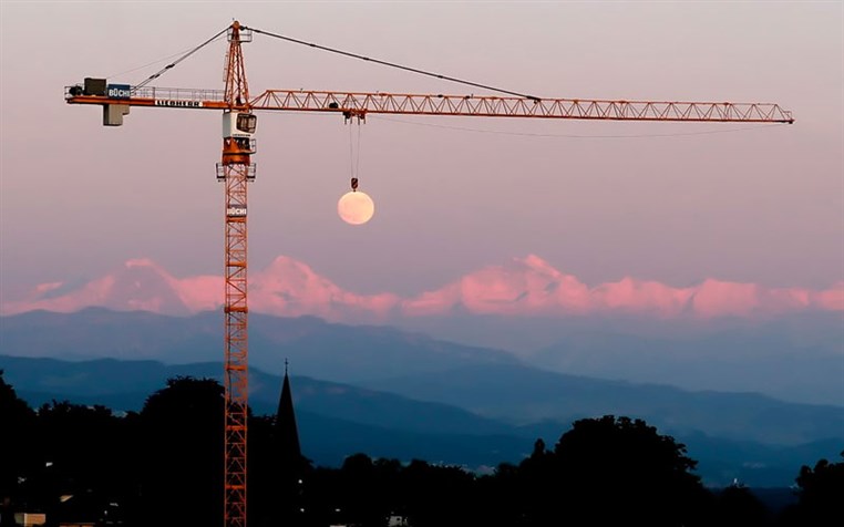 50 Pictures at Perfect Timing